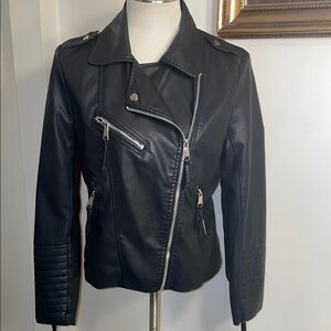 Philomena Petti Black Faux Leather Moto Jacket.  Size XL.‎ Machine washable.
